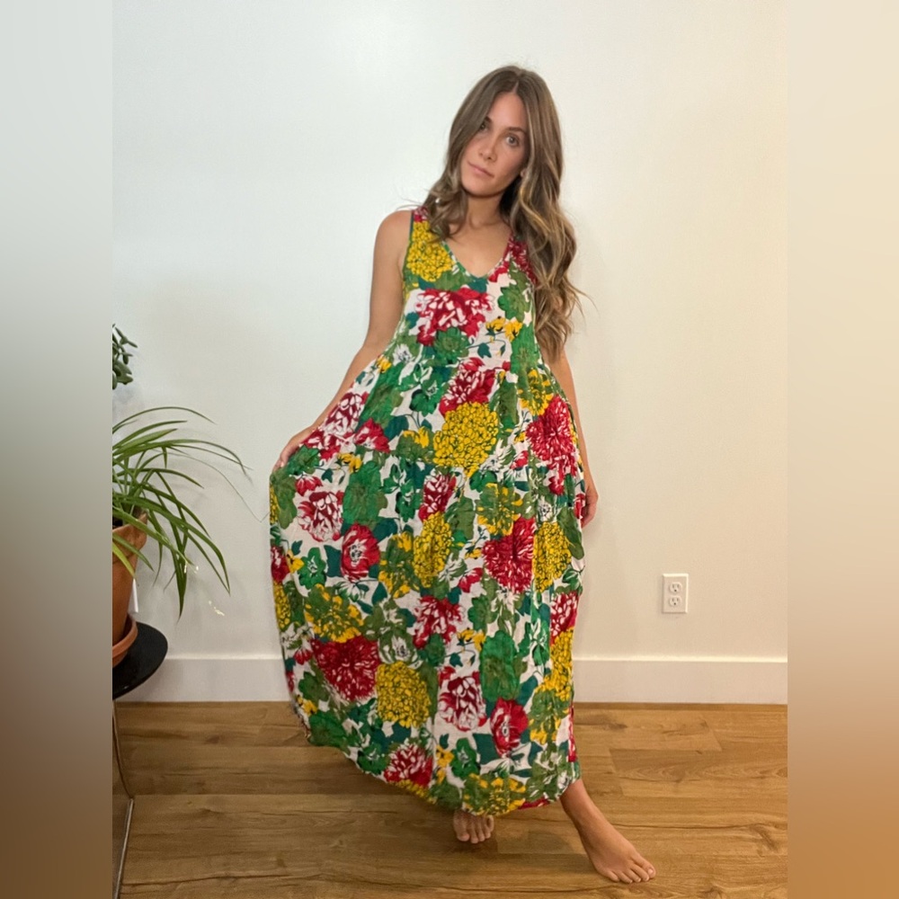 Amazon, size small, green